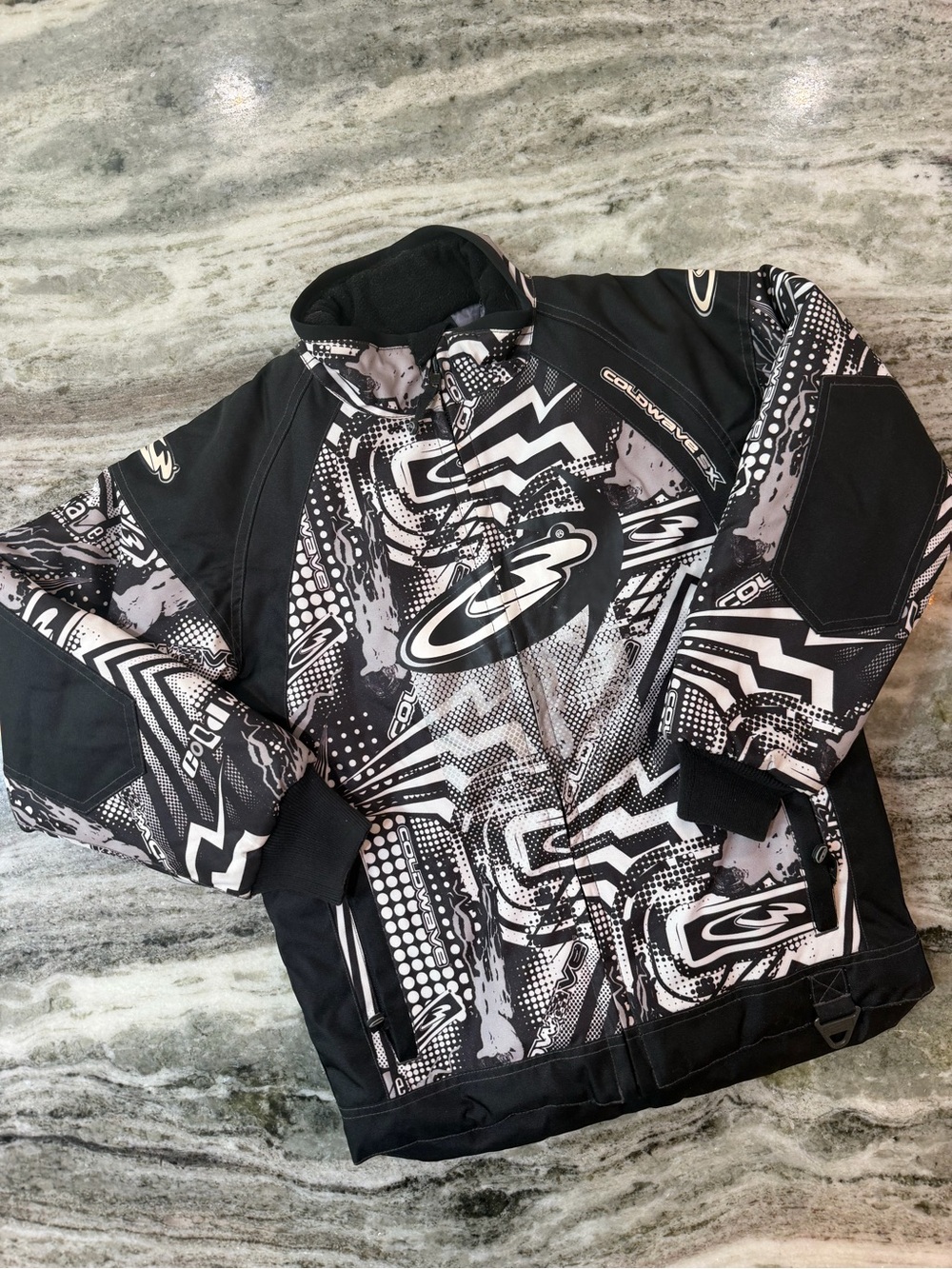 ColdWave Youth Black & White Snowmobile Graphic Jacket 
Size Youth 12 (Boys)